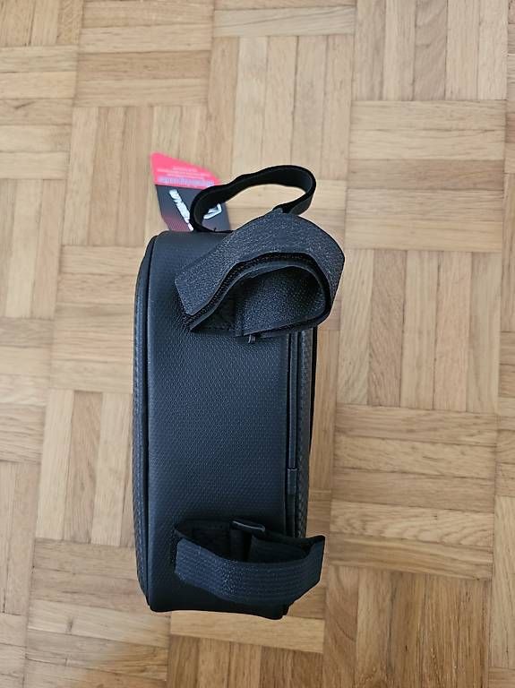 Sacs: Velo/Smartphone Tasche  – D'occasion à Münchenbuchsee par Bussistyle 4