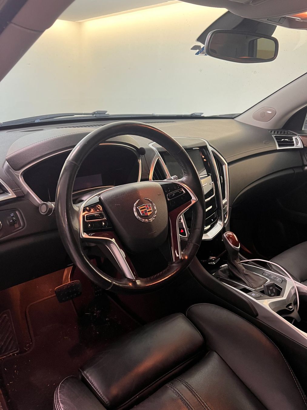 Cadillac Autos: Cadillac SRX 3.6  -  V6 – D'occasion à Pfäffikon SZ par sch_s7zw 4
