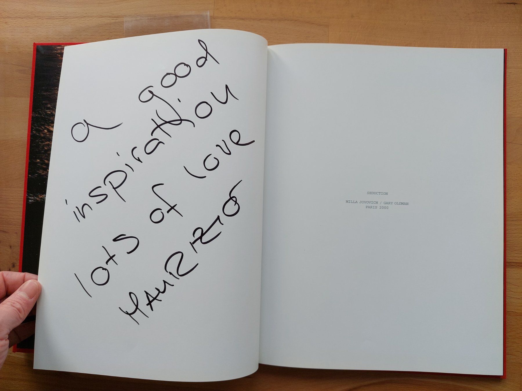 Libri: Donna Karan - Milla Jovovich / Gary Oldman - Paris 2000 – Usato da Obfelden venduto da Foto_Bild_Kunst_Buch 1