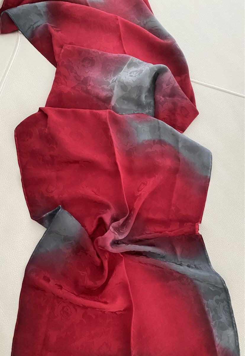 Foulard & Sciarpe: Seiden Schal 🌸 – Usato da Opfikon venduto da Luis144 2