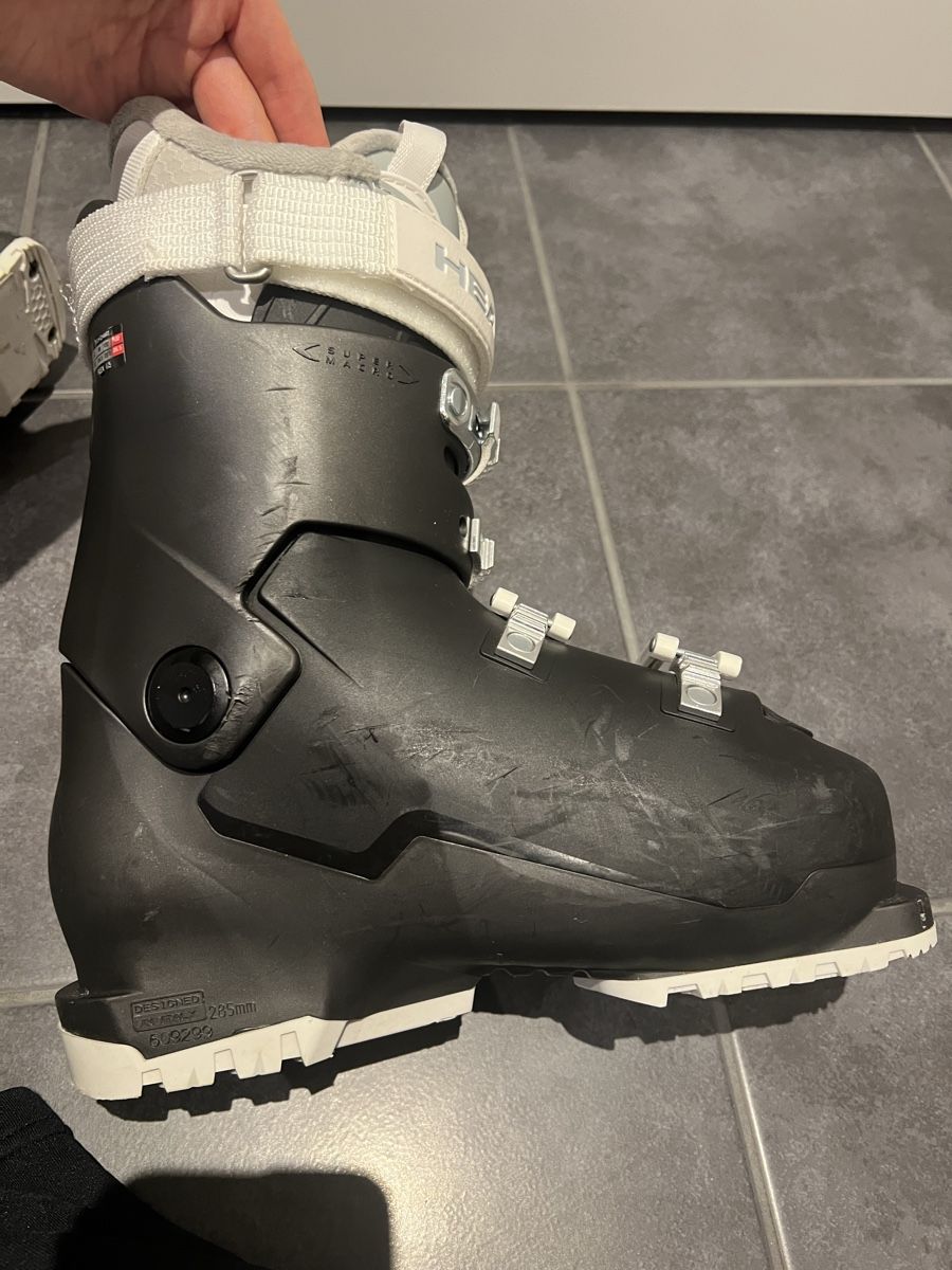 Head Scarpe da donna: Head Skischuhe Grösse 38-39 – Usato da Oberkulm venduto da SwissSimi 3