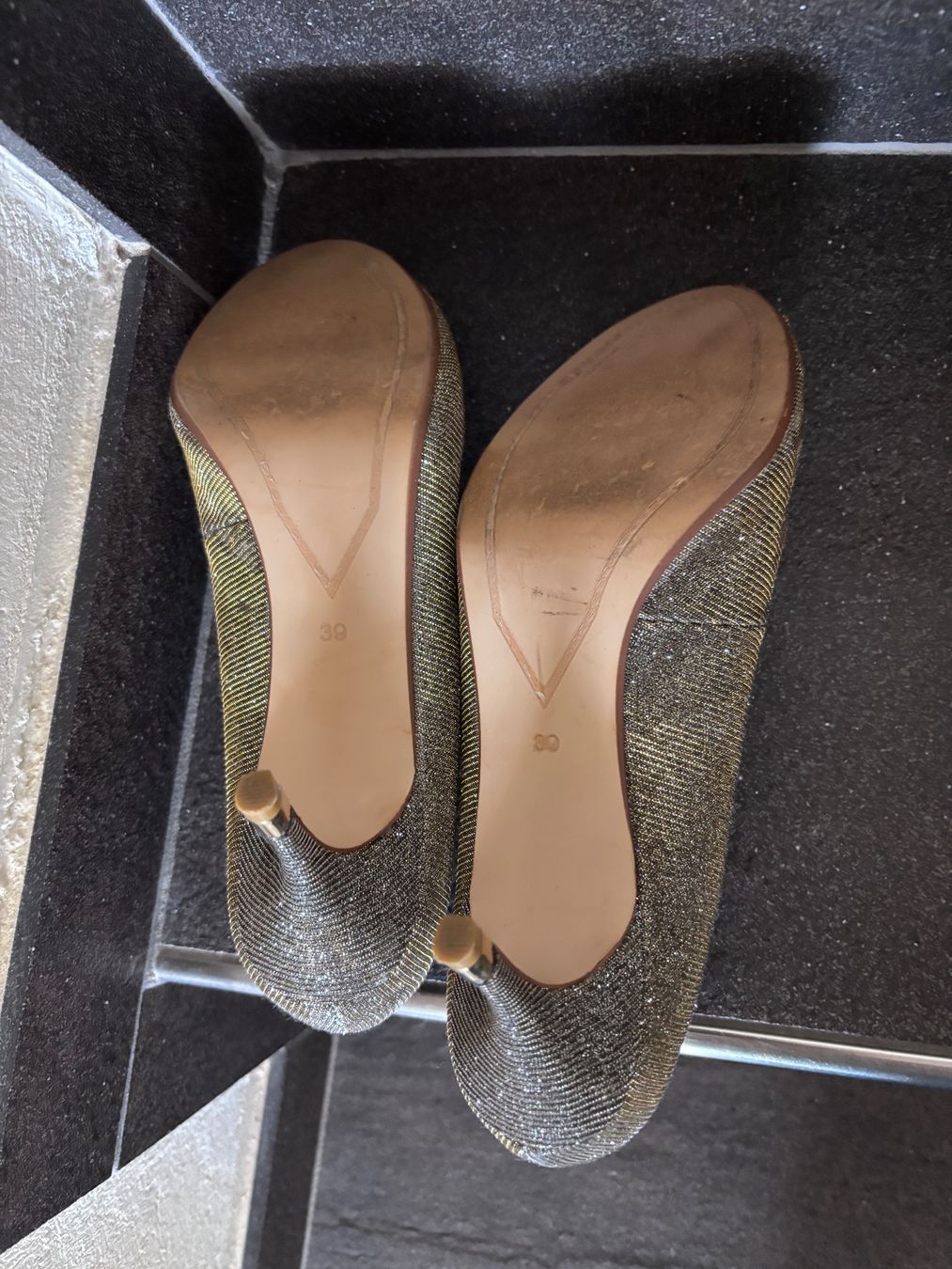 Dune London Damenschuhe: High Heels Dune Lomdon 39 – Gebraucht aus Balsthal von Uroby 3