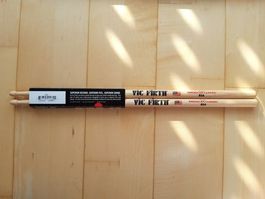 Drum Sticks: Vic Firth American Classic 85A