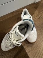Adidas Court Low Sneaker, Top Zustand, Grösse 39