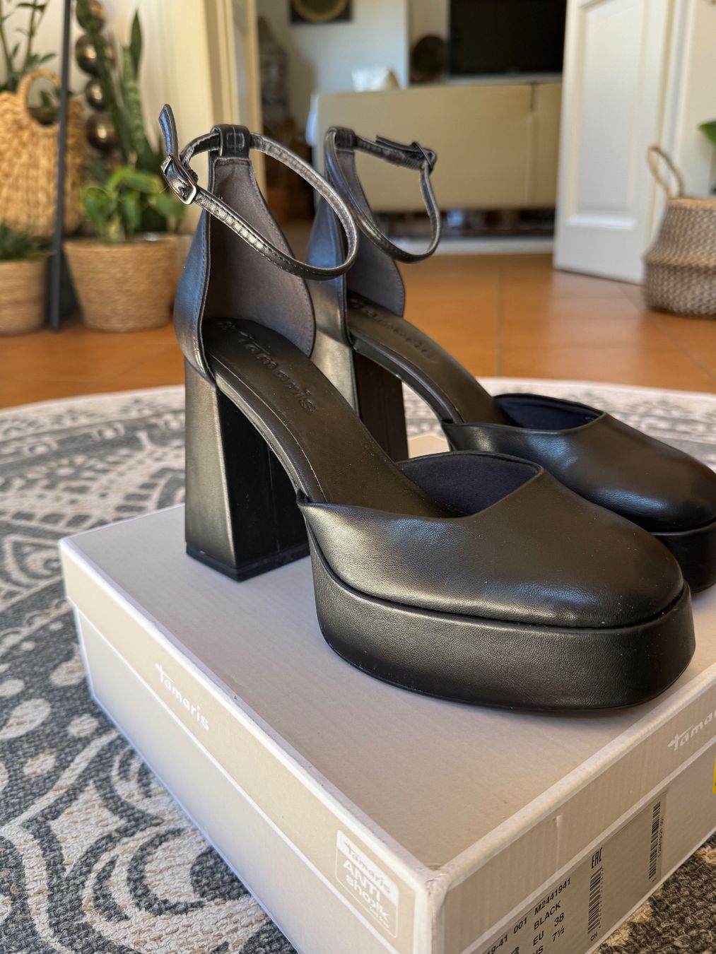 Tamaris Damenschuhe: Scarpe con  plateau Tamaris – Neu (gemäss Beschreibung) aus Bellinzona von bul_mvy5 6