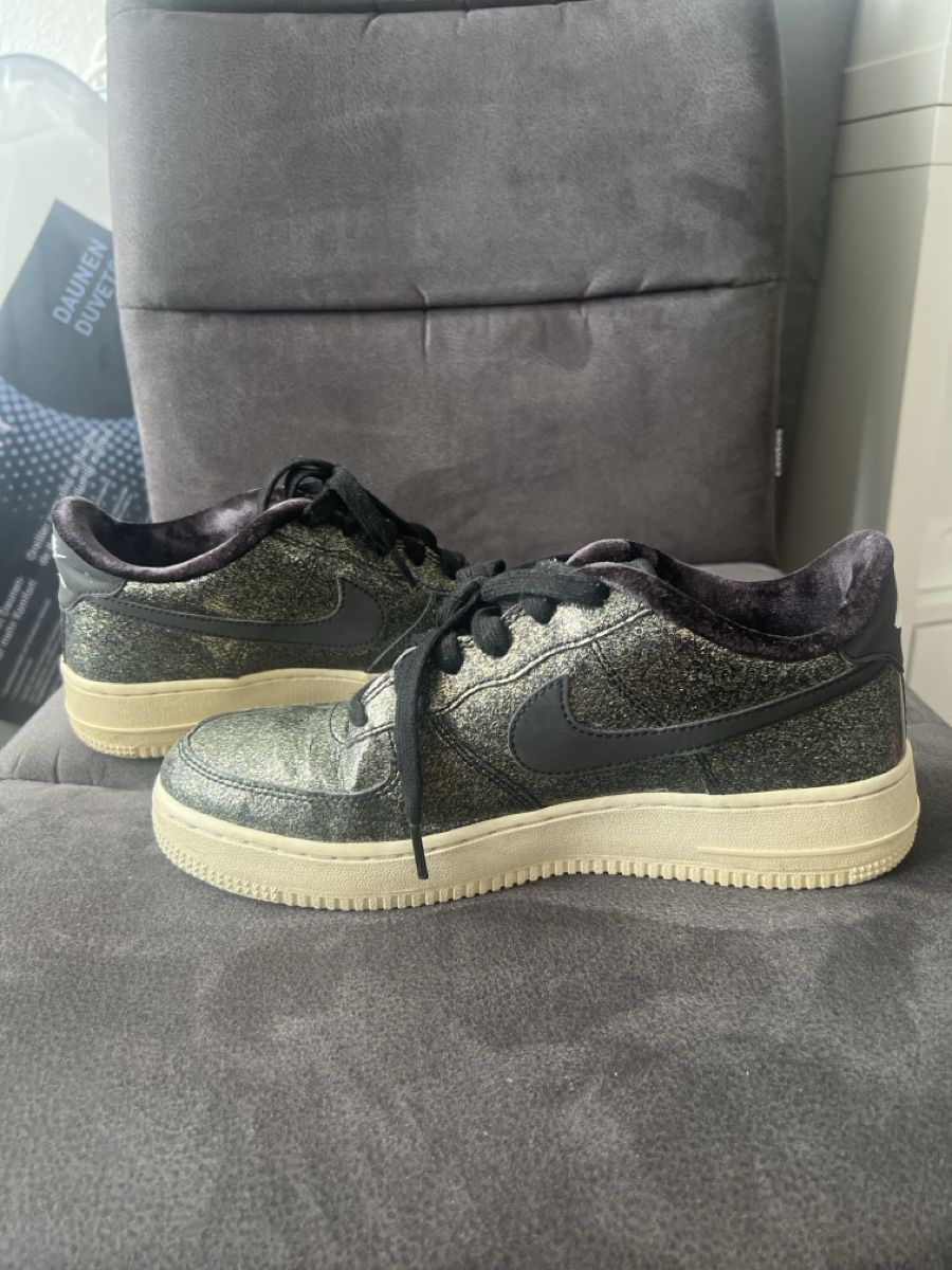 Nike Scarpe da donna: Nike Air Force 1 Damen Grösse 39 – Usato da Geroldswil venduto da leo_x9p8 3