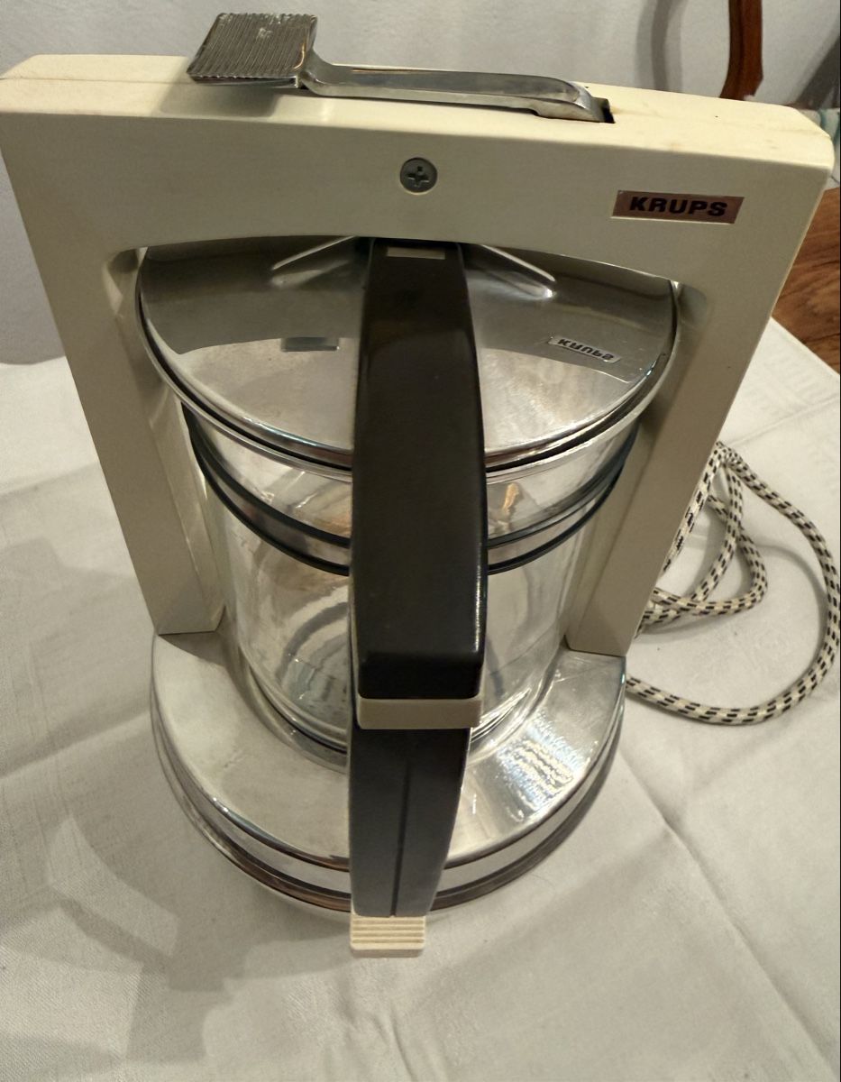 Krups Kaffeemaschinen & Espressomaschinen: Cafetière  – Gebraucht aus Vésenaz von NORA1325 1