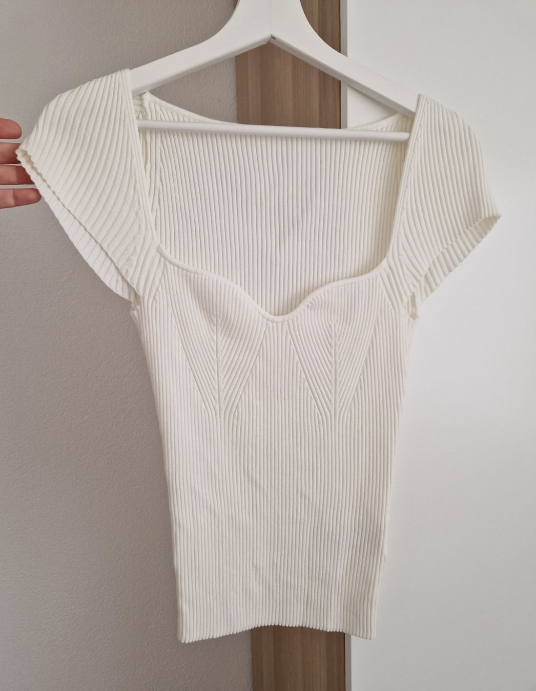 H&M Tops: H&M Rippstrick Top in M, weiss – Neu (gemäss Beschreibung) aus Erlinsbach SO von ULIKH