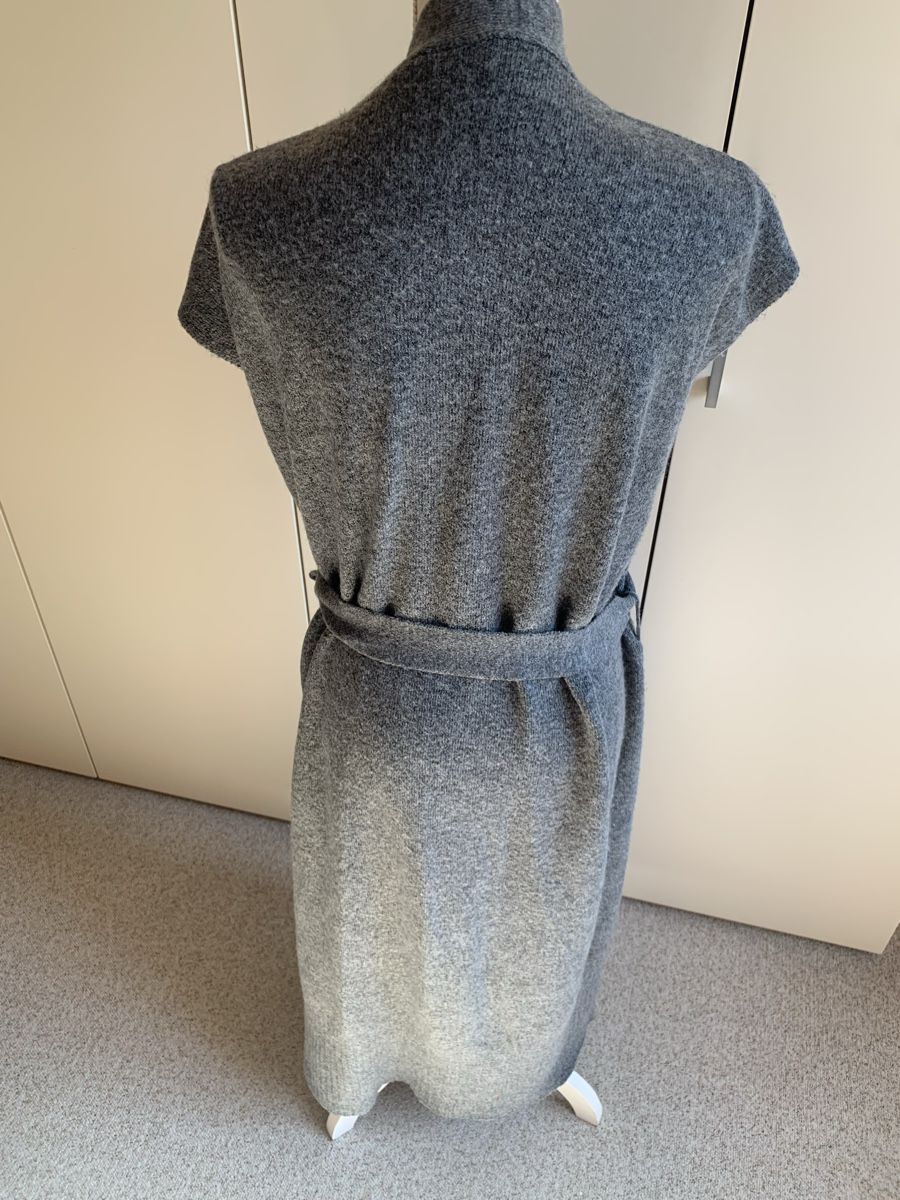 Vila Gilet & Giacche senza maniche: Strickgilet mit Bindegürtel von VILA Grau XXL – Usato da Ellikon an der Thur venduto da Bali1999 6