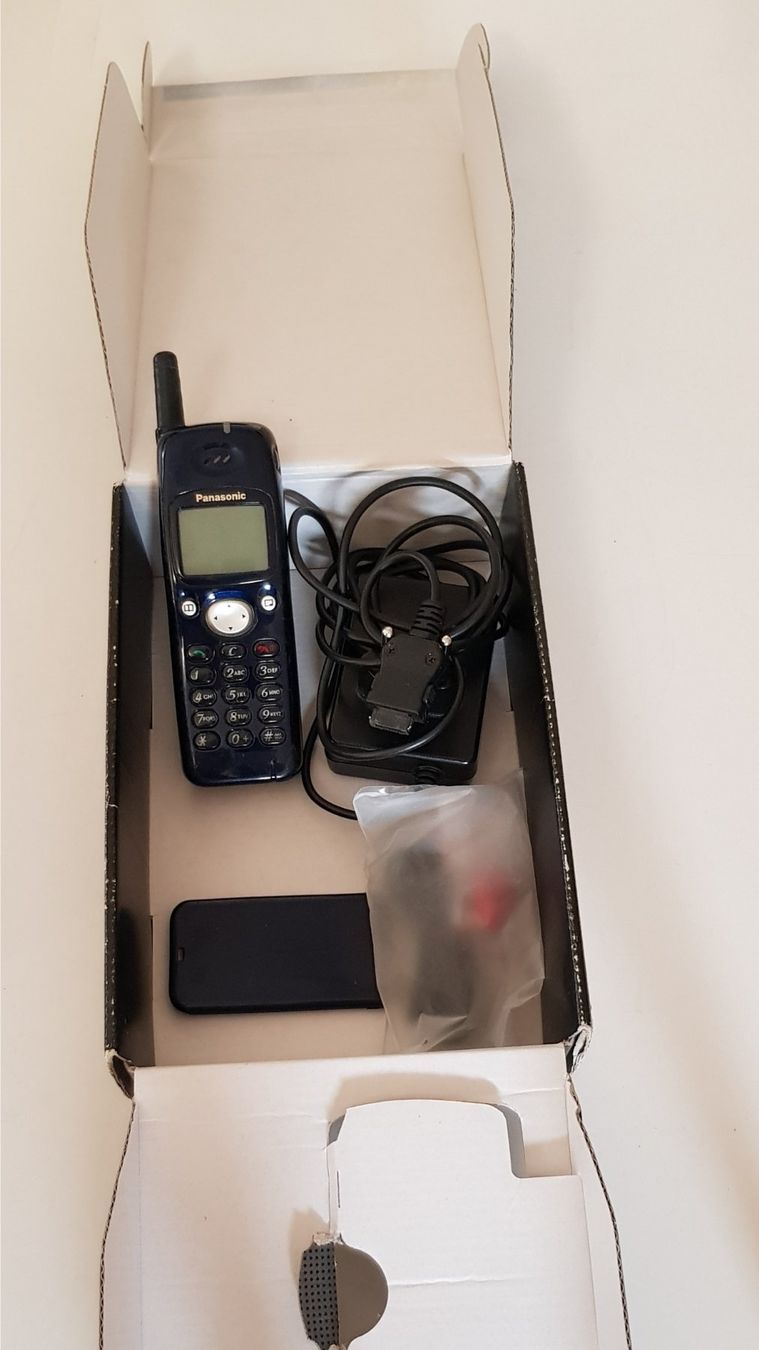 Panasonic Telefoni cellulari / Smartphones: Panasonic EB-GD90, Sammlerstück! – Usato da Leuggern venduto da elitocram 1