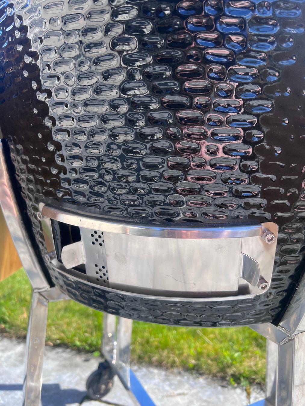Griglie: Keramik Grill KAMADO mit Seitentischen – Nuovo (secondo la descrizione) da Gränichen venduto da fre_dy120 3
