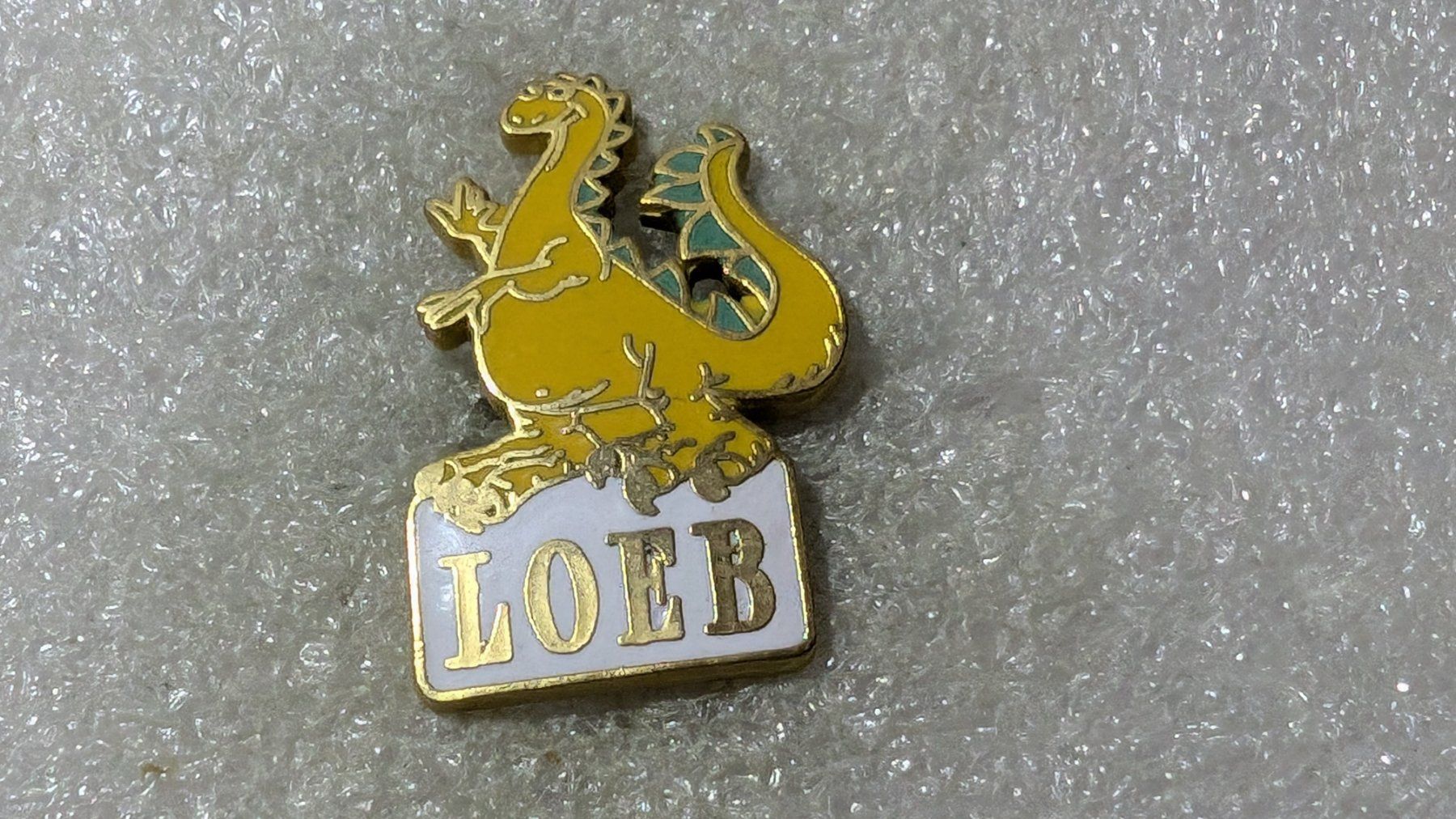 Placchette & Badge: Ansteckpin 169: Dinosaurier Loeb – Usato da Oppligen venduto da Pin-Fall-Shop