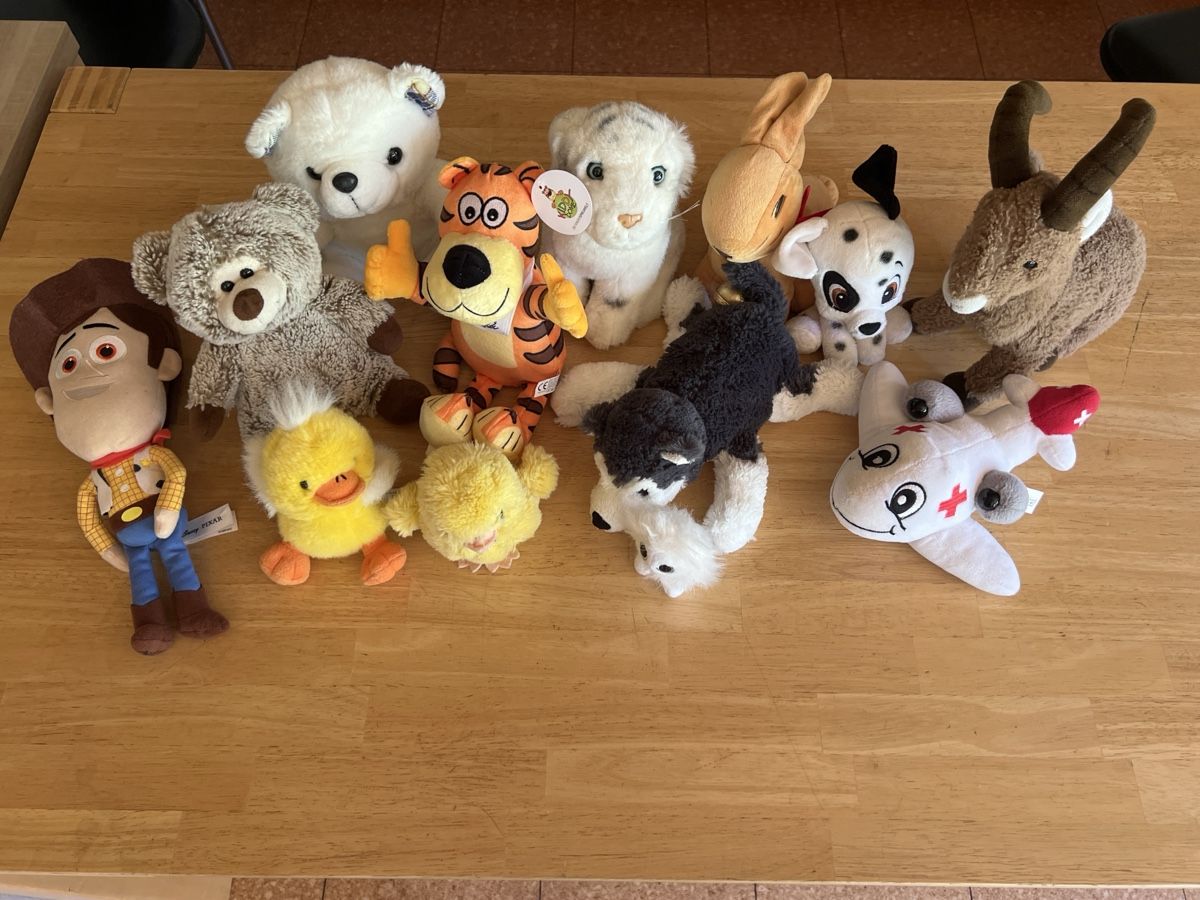 Jouets: Plüschtier-Sammlung – D'occasion à Zuchwil par Commander0