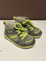 Schuh Gr 22