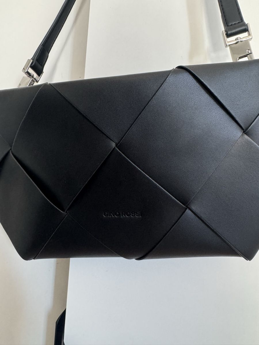 Borse da donna: Handtasche Gino Rossi – Usato da Zürich venduto da Smayli_95 1