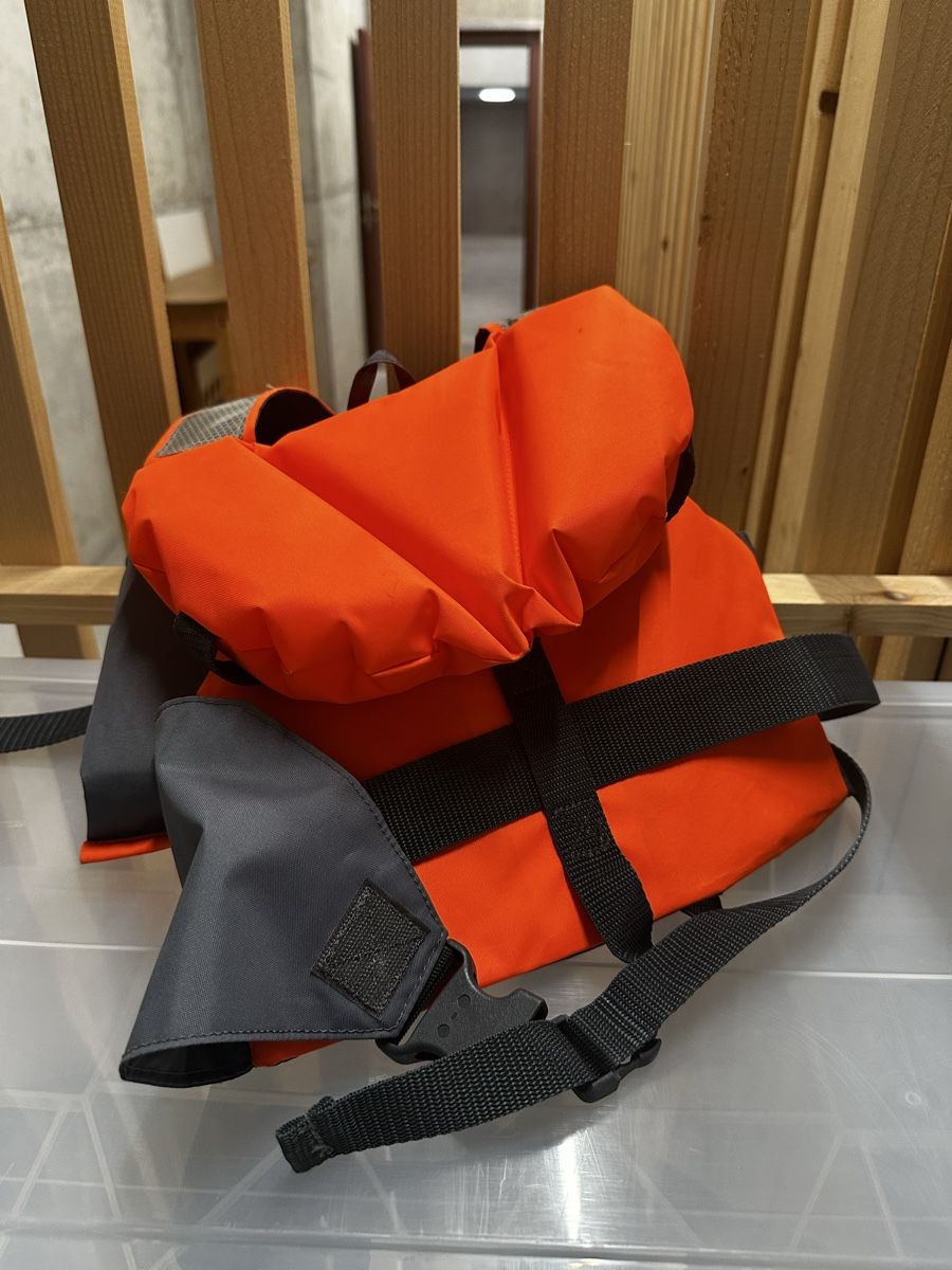 Decathlon Gilets de sauvetage: Schwimmweste Kinder – Neuf (Voir description) à Bern par est_56rm 1