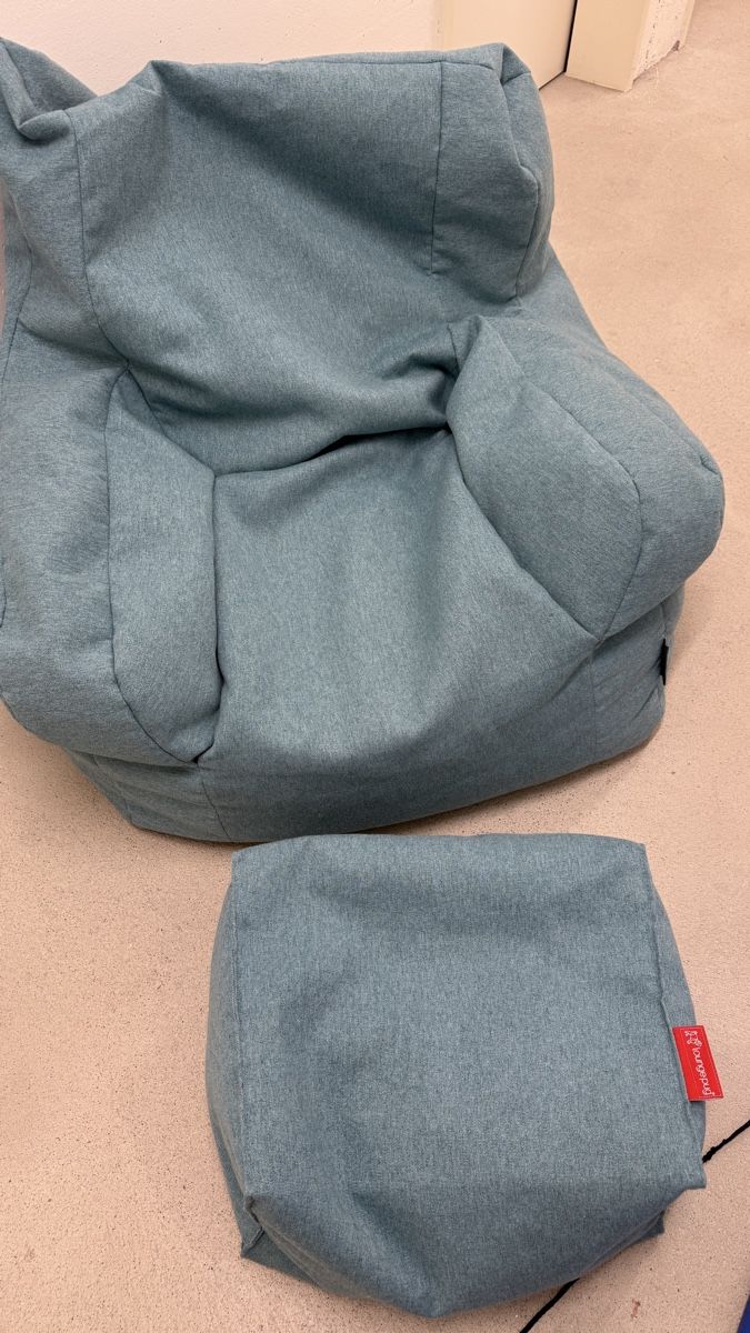 Lounge Pug Poltrone: Sitzsack lounge Pug türkis – Usato da Rapperswil SG venduto da mischelly