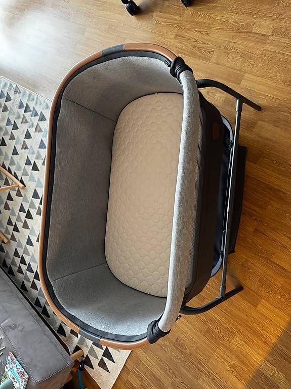 Letti: Mobiles Babybett – Usato da Zürich venduto da Levantado 3