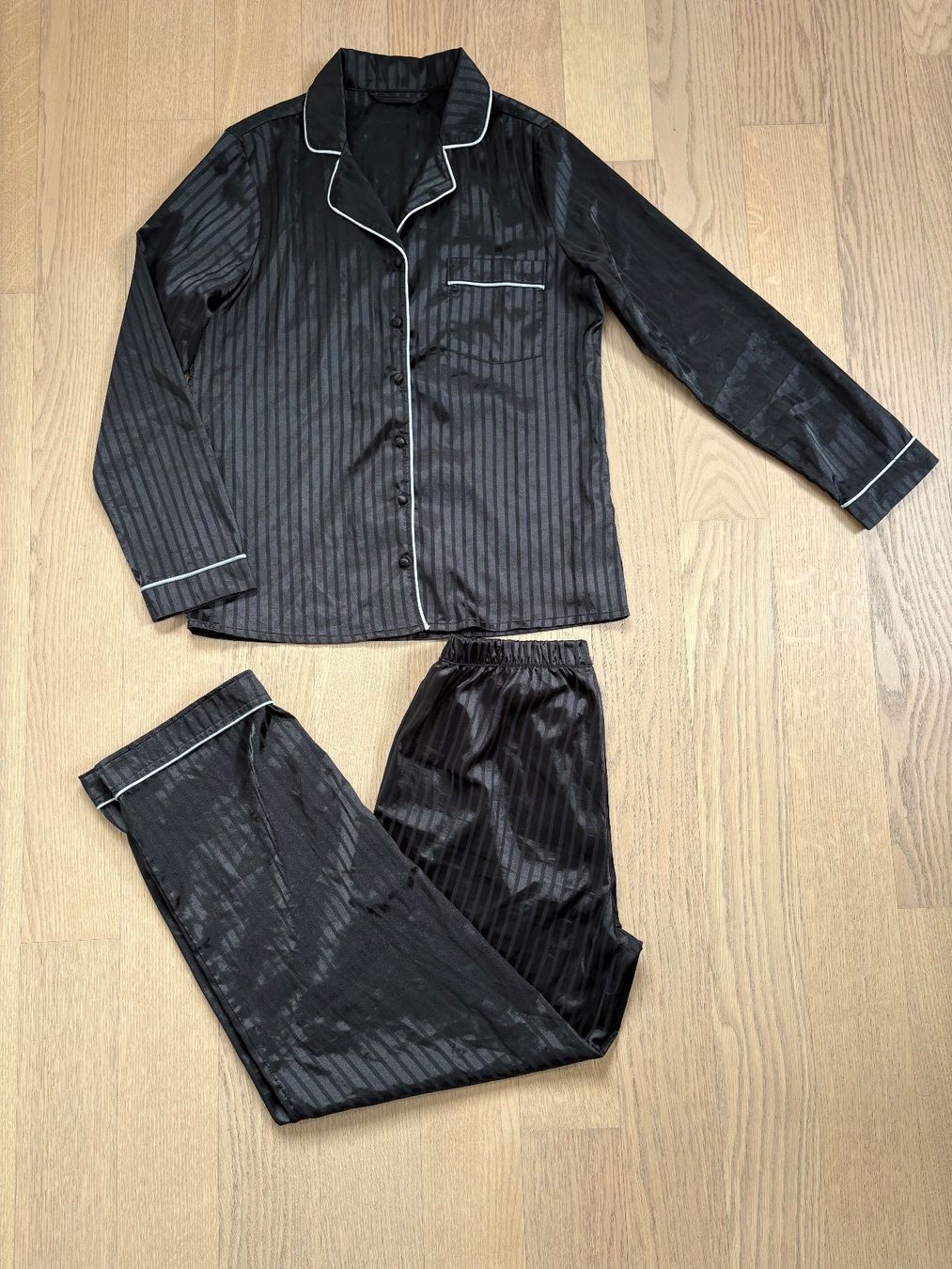 Pigiama & Simili: Pyjama Gr.XXS / 32 – Usato da Gossau SG venduto da Black-Queen