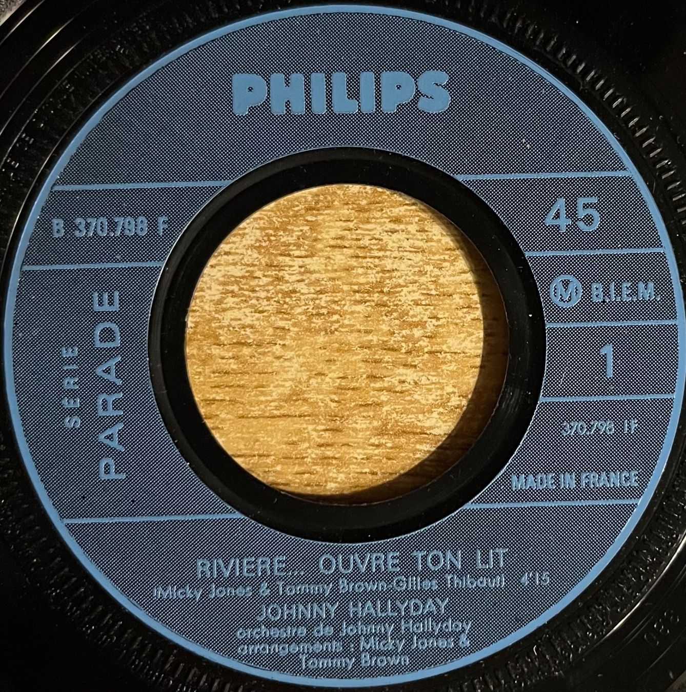 Dischi in vinile: JOHNNY HALLYDAY - RIVIÈRE...OUVRE TON LIT – Usato da Bussigny venduto da vinyl-pas-cher 2