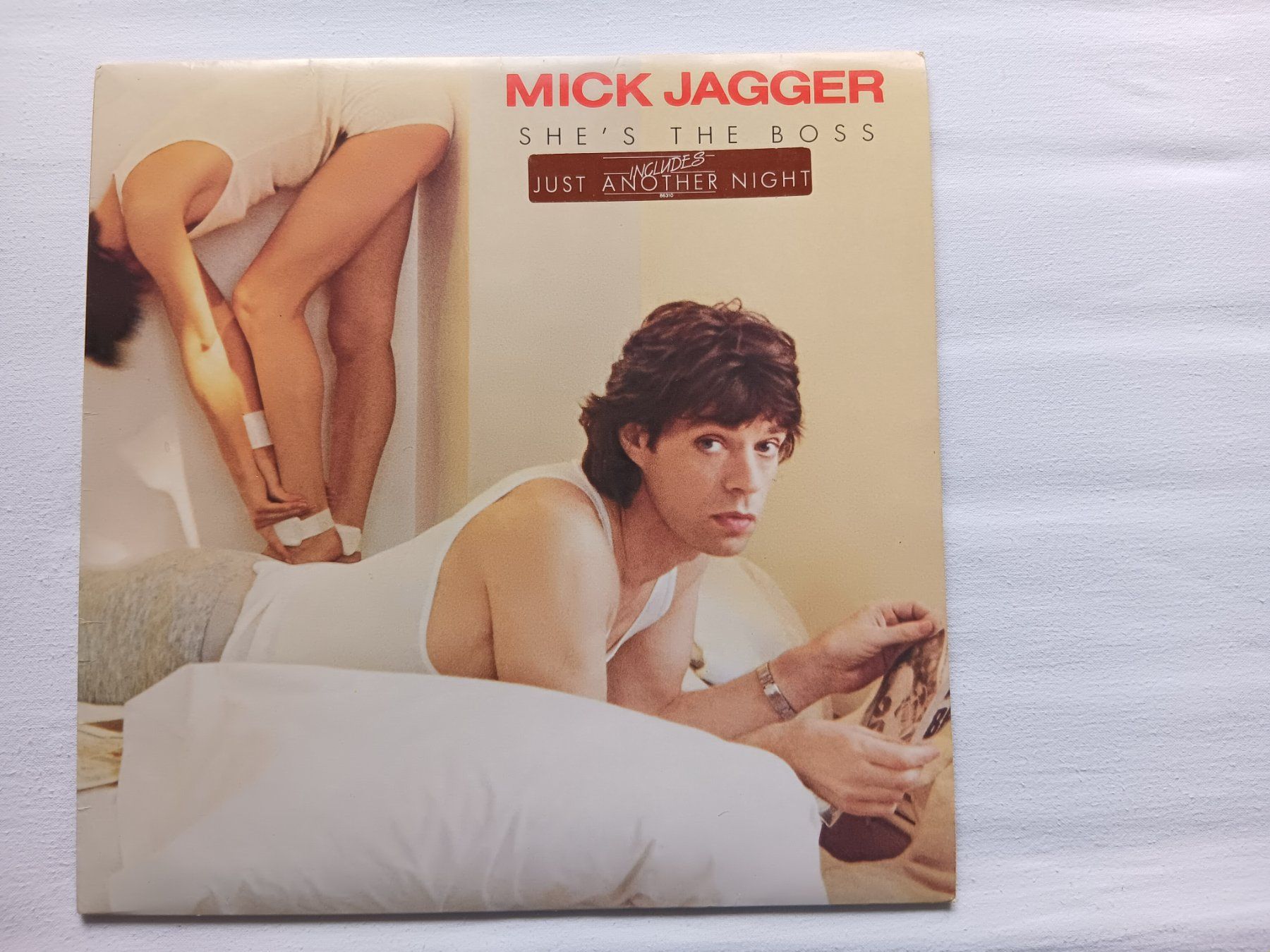 Dischi in vinile: LP Mick Jagger, She's the Boss, CBS, 86310, 1985 – Usato da Zürich venduto da 41n1a21ll1A
