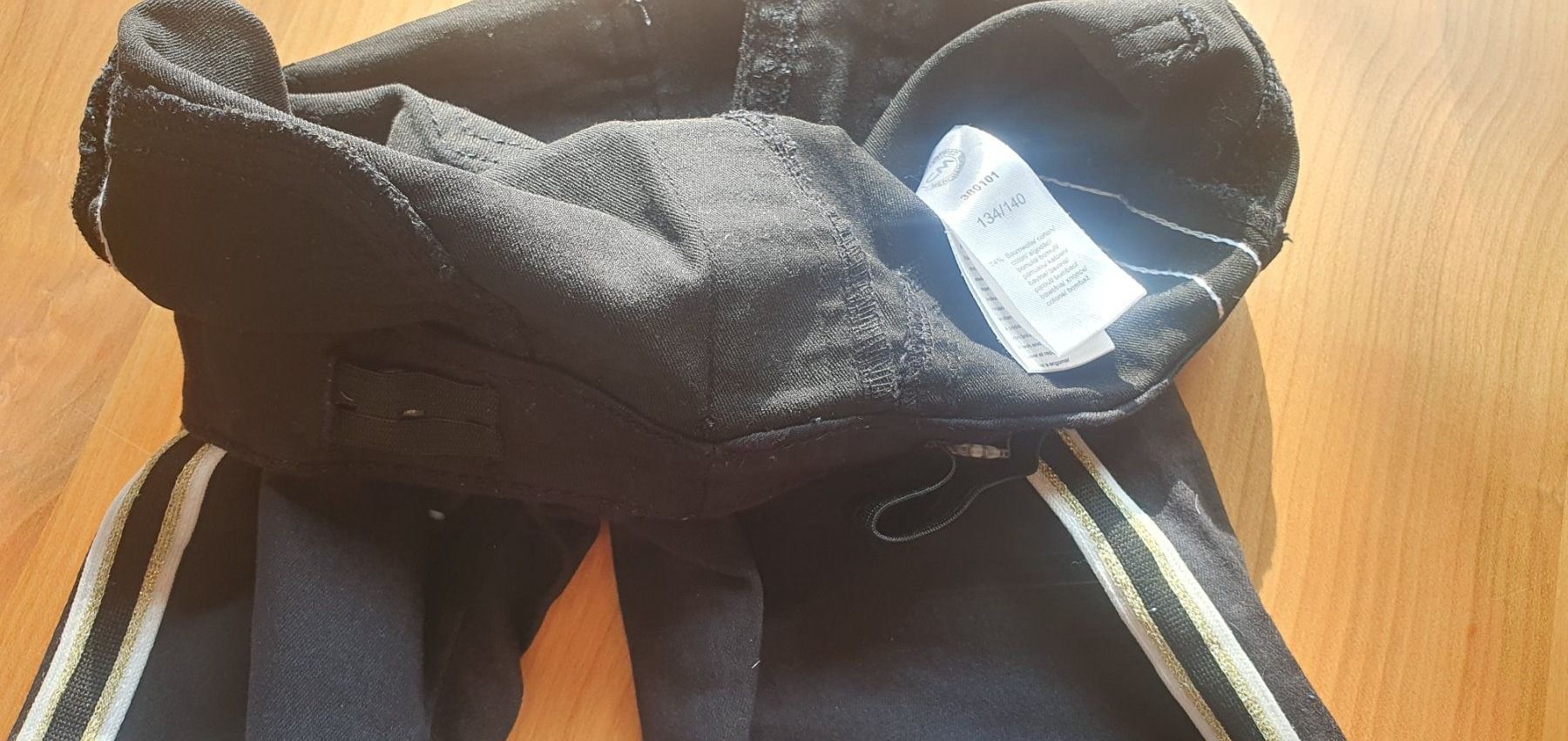 Pantaloni: Jeanshose Grösse 134/140 – Usato da Richterswil venduto da ChristinW01 4