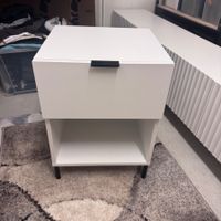 Nachttisch 38x40x55cm weiss