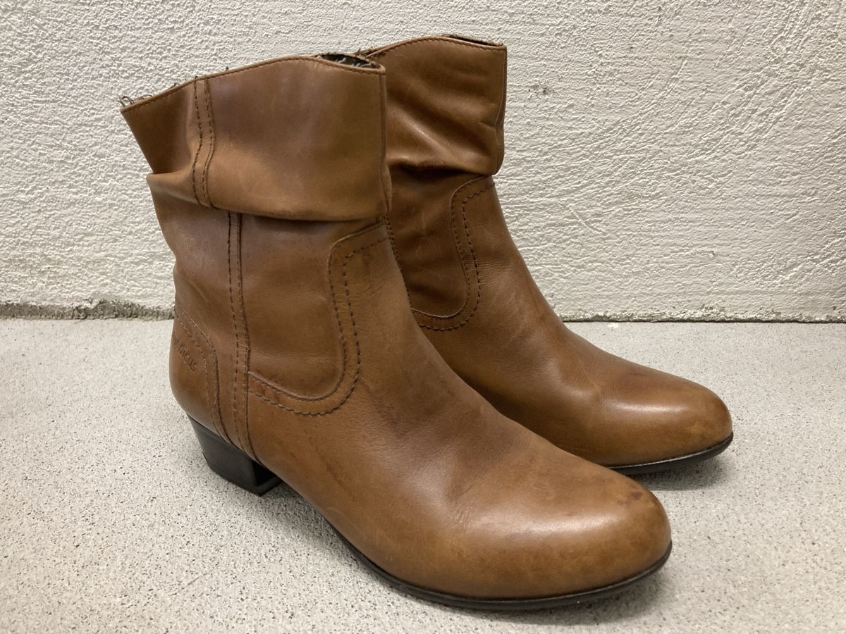 Scarpe da donna: Medicus Lederstiefelette – Nuovo (secondo la descrizione) da Dielsdorf venduto da Chantal1988