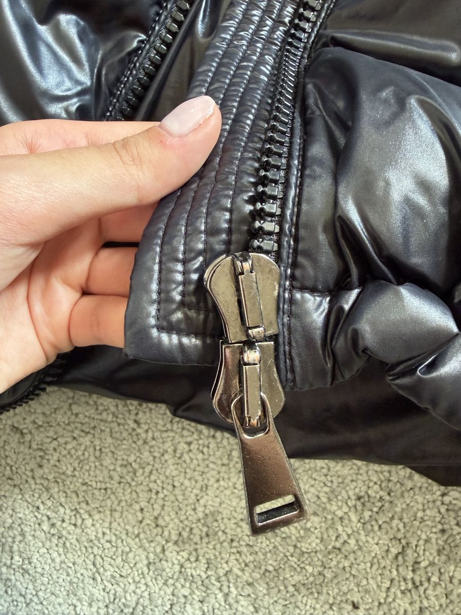Moncler Jacken: Moncler Jacke – Gebraucht aus Männedorf von sop_my77 5