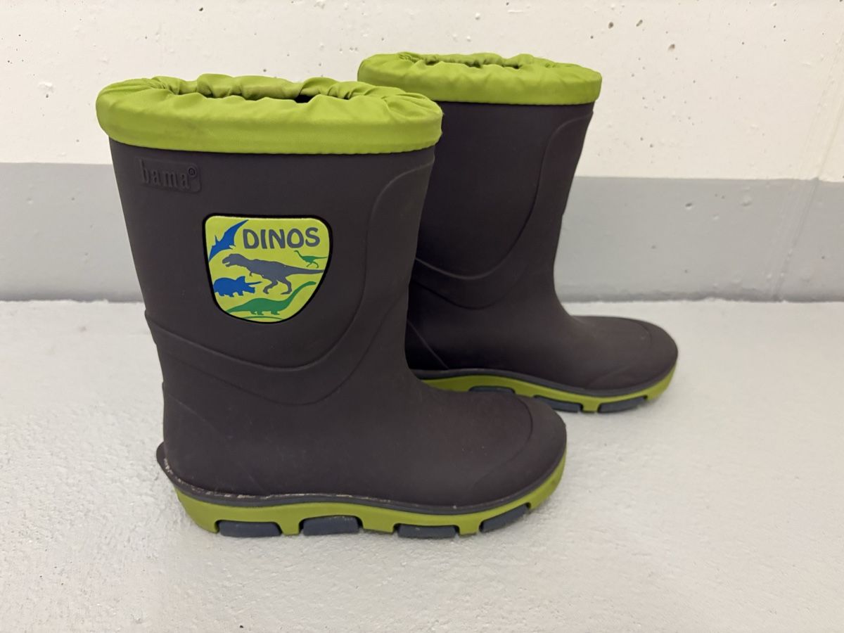 Scarpe per ragazzi: Regenstiefel, Grösse 33 – Usato da Horgen venduto da Taravao