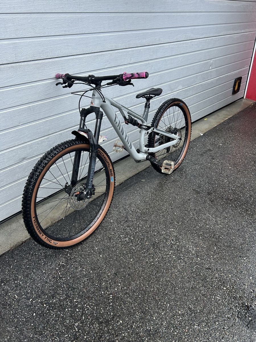 Canyon Biciclette: Canyon Neuron 2022 – Usato da Disentis/Mustér venduto da nisroc
