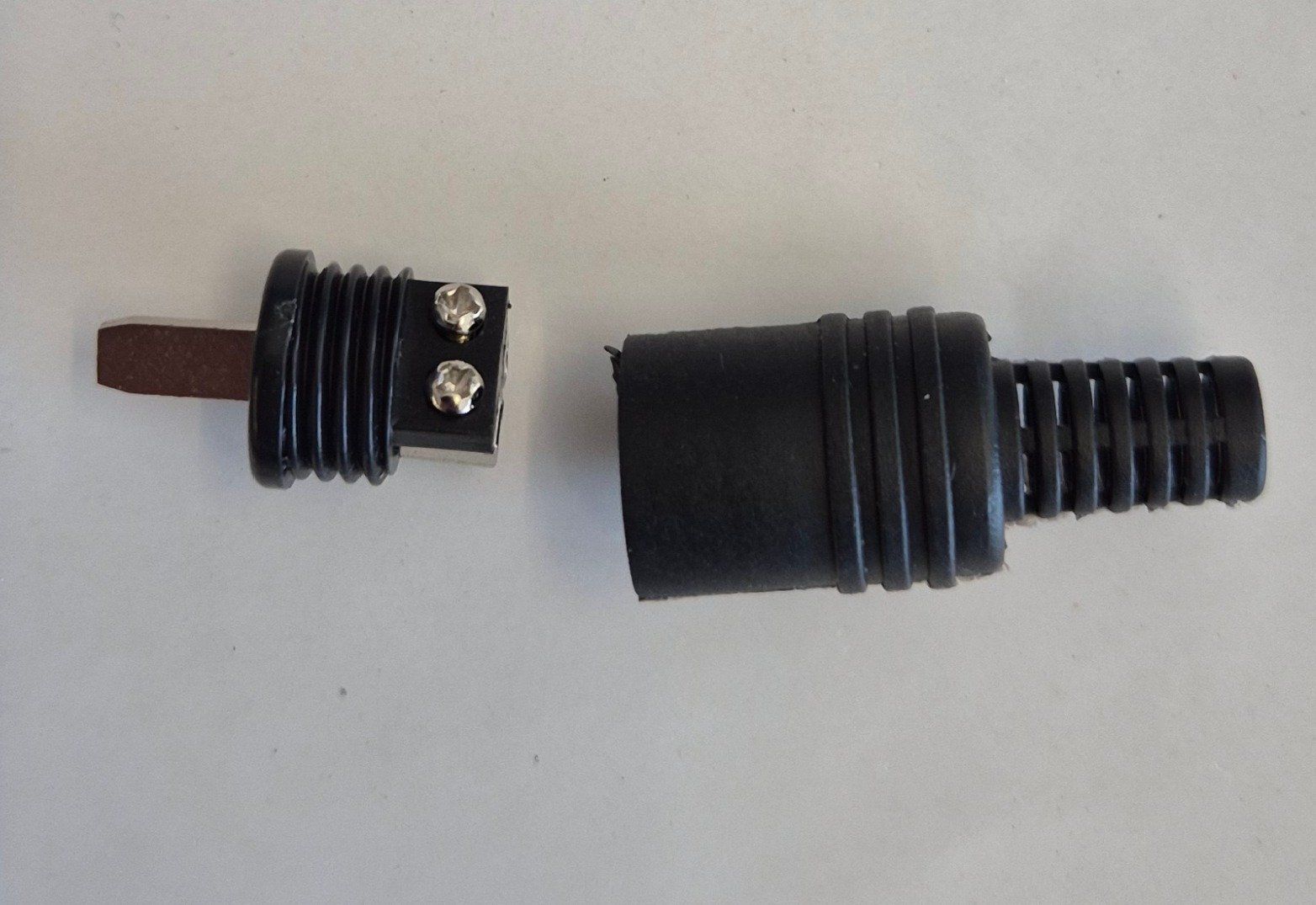 Elektronikbauteile: Lautsprecher Stecker 80 Stück – Neu und originalverpackt aus Ebikon von Dan40 1