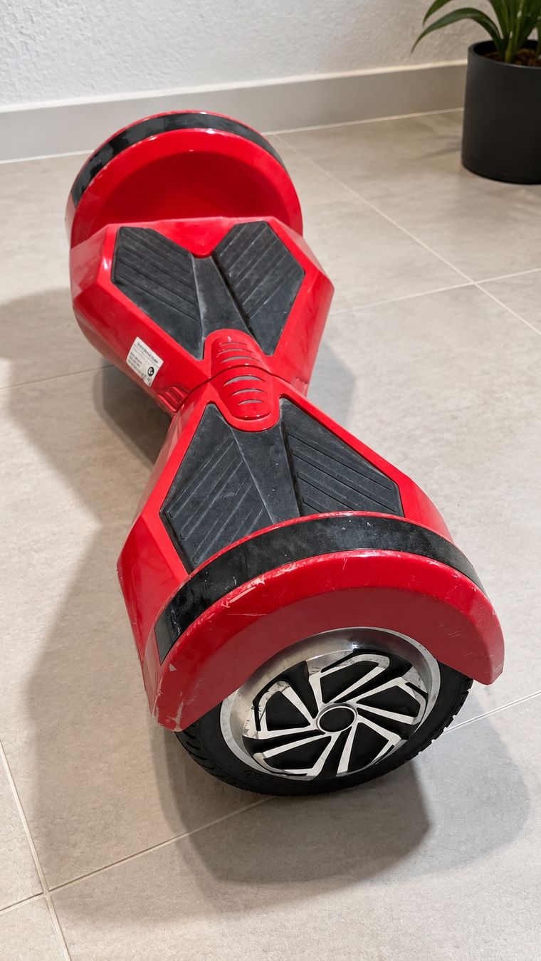 Hoverboard: Hoverboard / Self-Balancing Scooter - in rot – Usato da Gisikon venduto da Michael_Lu