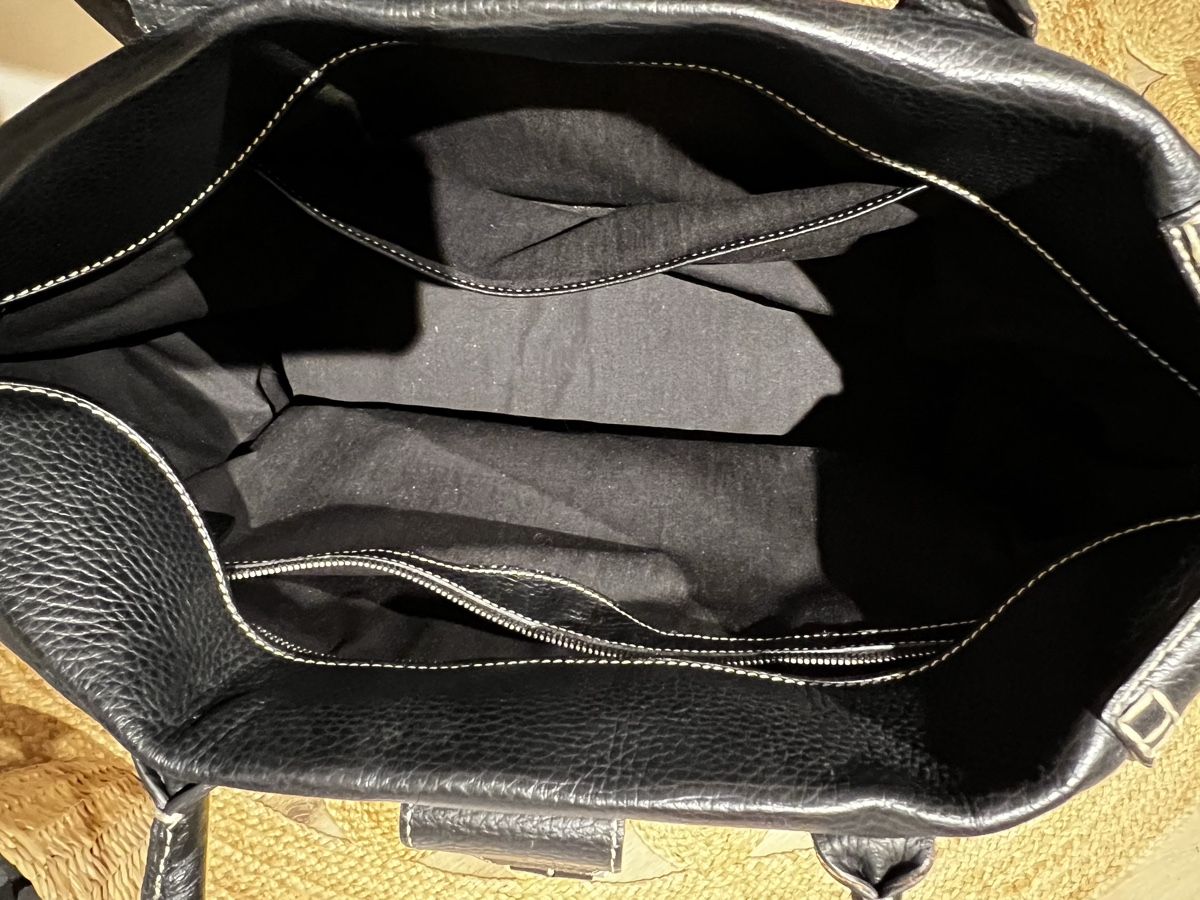 Tod'S Sacs femmes: Echte Tods Handtasche in Leder, schwarz – D'occasion à Ernetschwil par Luwen70 2