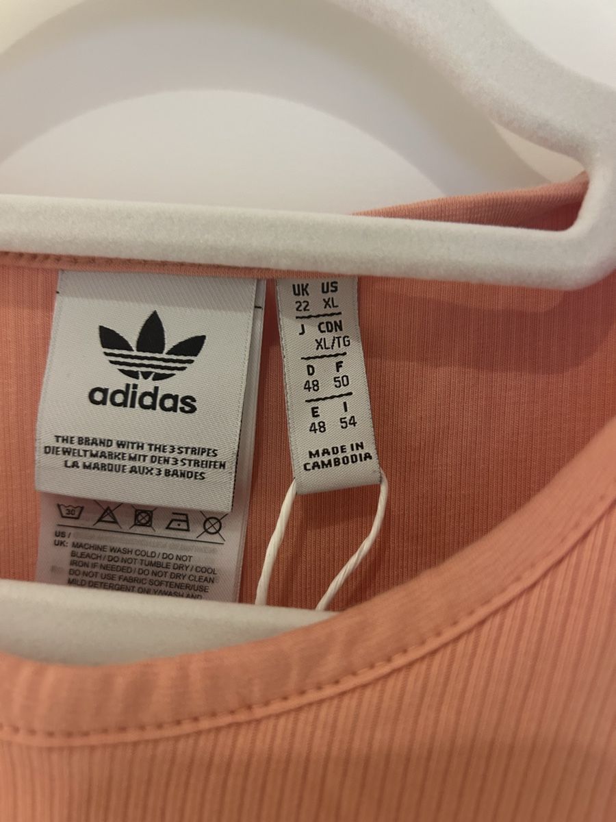 Adidas Tops: Adidas Top – Neu und originalverpackt aus Kloten von raf_6nbr 1