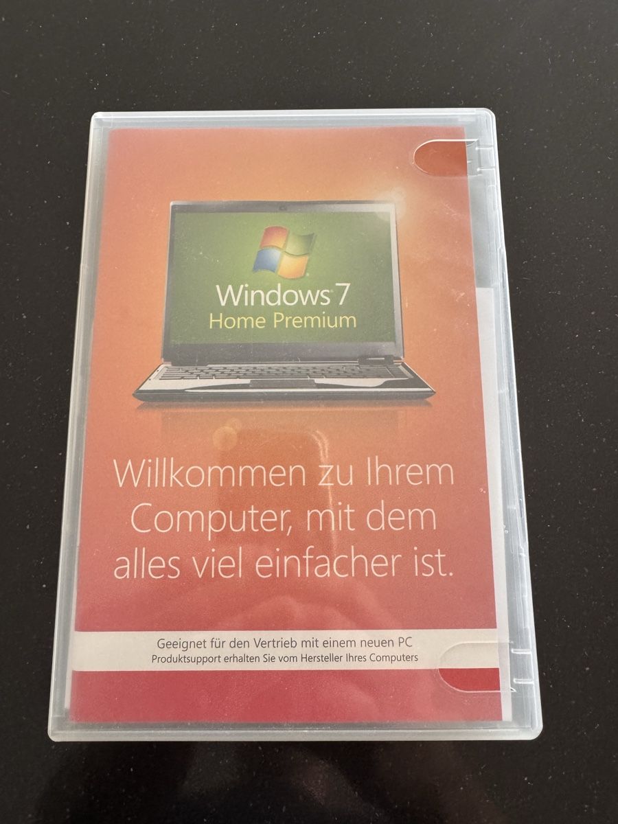 Microsoft Software: Windows 7 Home Premium OEM Lizenz mit CD Original – Usato da Gisikon venduto da Andy251