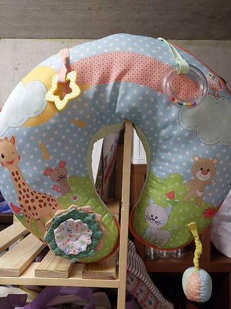 Coussin d'activités / de positionnement bébé