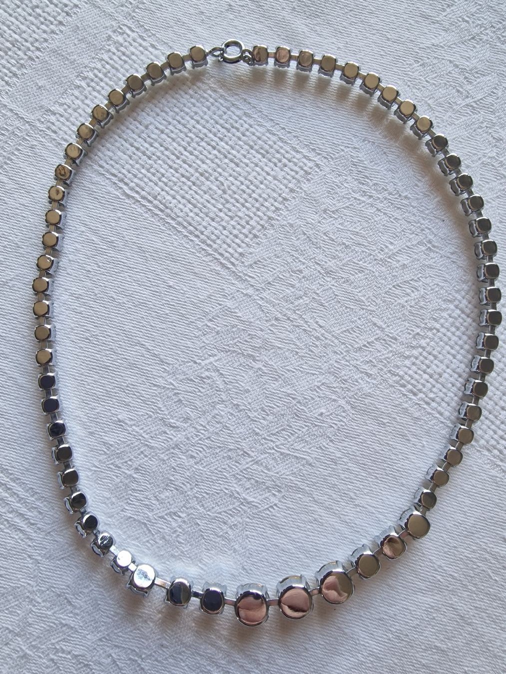 Ketten: Vintage Diamantè Collier – Gebraucht aus St. Niklausen LU von wishbonerfb 3