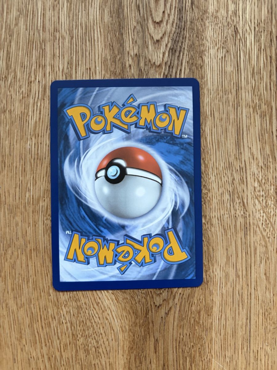 Pokémon Cartes à collectionner: Alolan Vulpix V F 173/195 IT – Neuf (Voir description) à Celerina par vyn_90 1