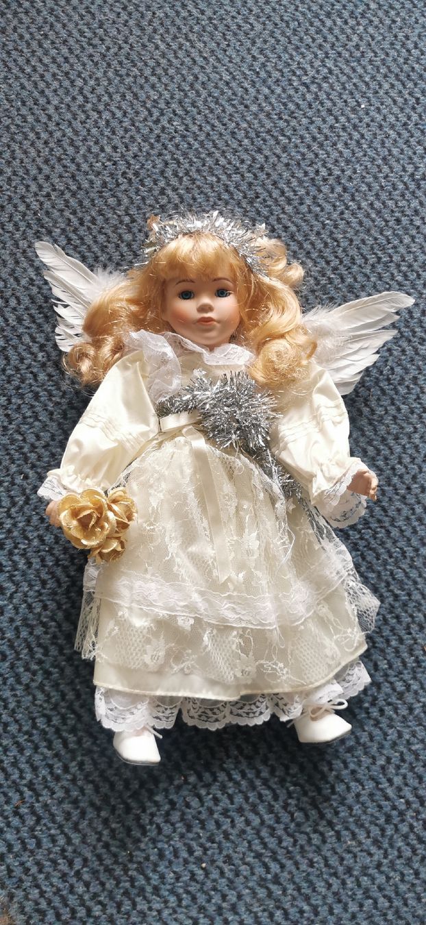 Bambole: RECHERCHONS COLLECTIONNEUR POUPÉES – Usato da Tavannes venduto da shannonmeylan2003 7