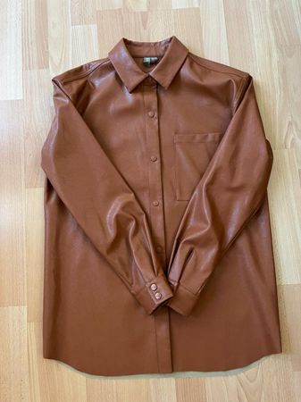 Chemise femmes ASOS neuf, S/M oversize,cuir artificiel