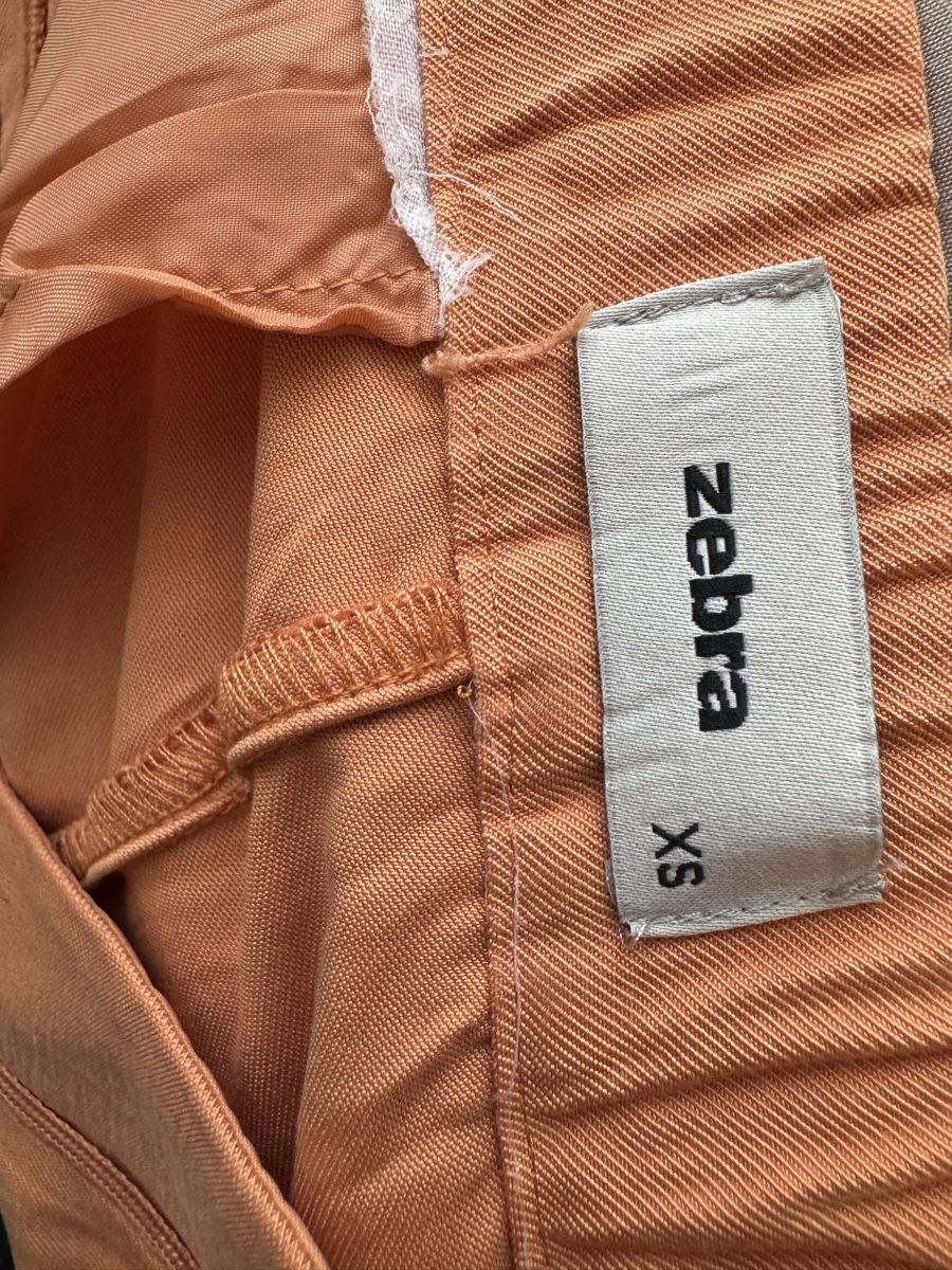 Zebra Pantaloni: Coole Zebra Hose in XS, rostorange – Usato da Neuenegg venduto da mel_5pnq 4