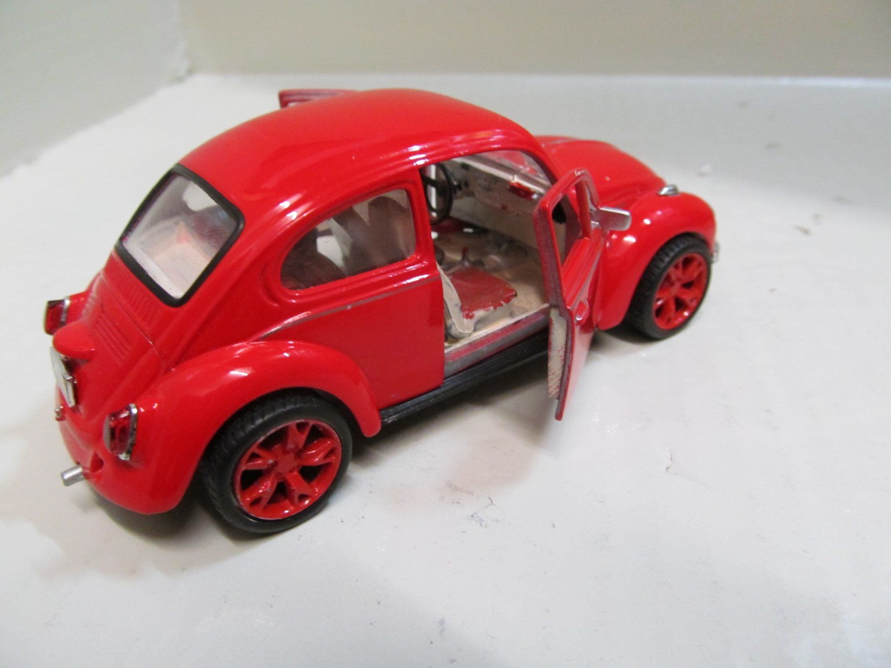 Welly Modellini d'auto: VW BEETLE  WELLY – Usato da Grueningen venduto da malamut56 2