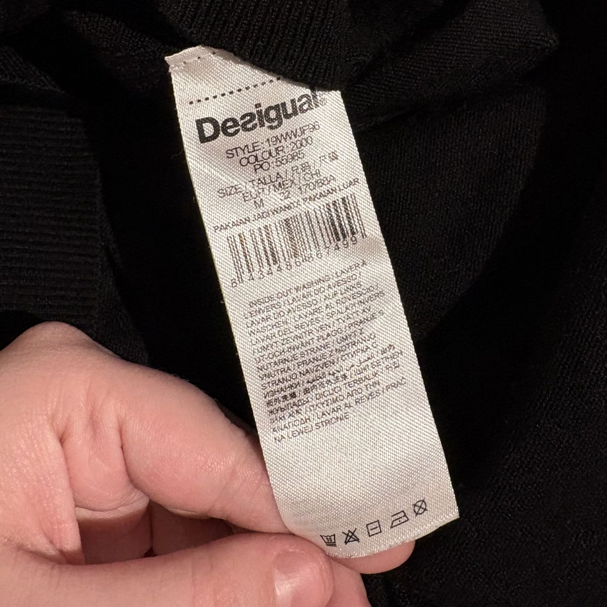 Desigual Maglioni & Felpe: Schwarzer Y2K Nieten Verzierter Desigual Pullover – Nuovo (secondo la descrizione) da Brünisried venduto da Livtsukki2ndHand 6