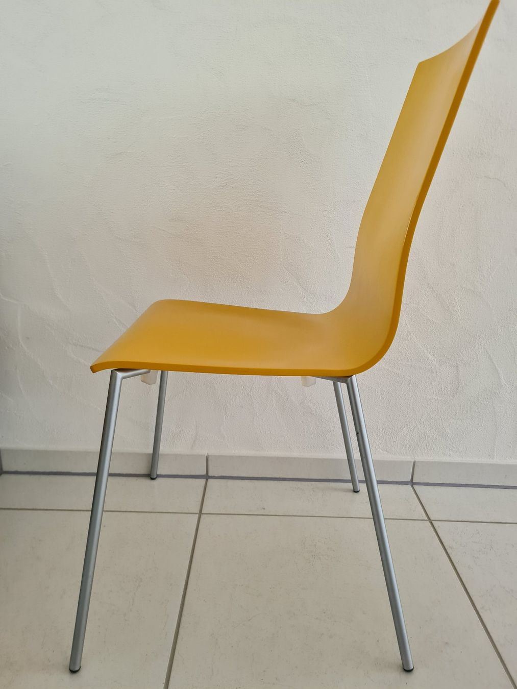 Sedie: 4 Stühle, lackiertes Holz – Usato da Obernau venduto da countdown 3