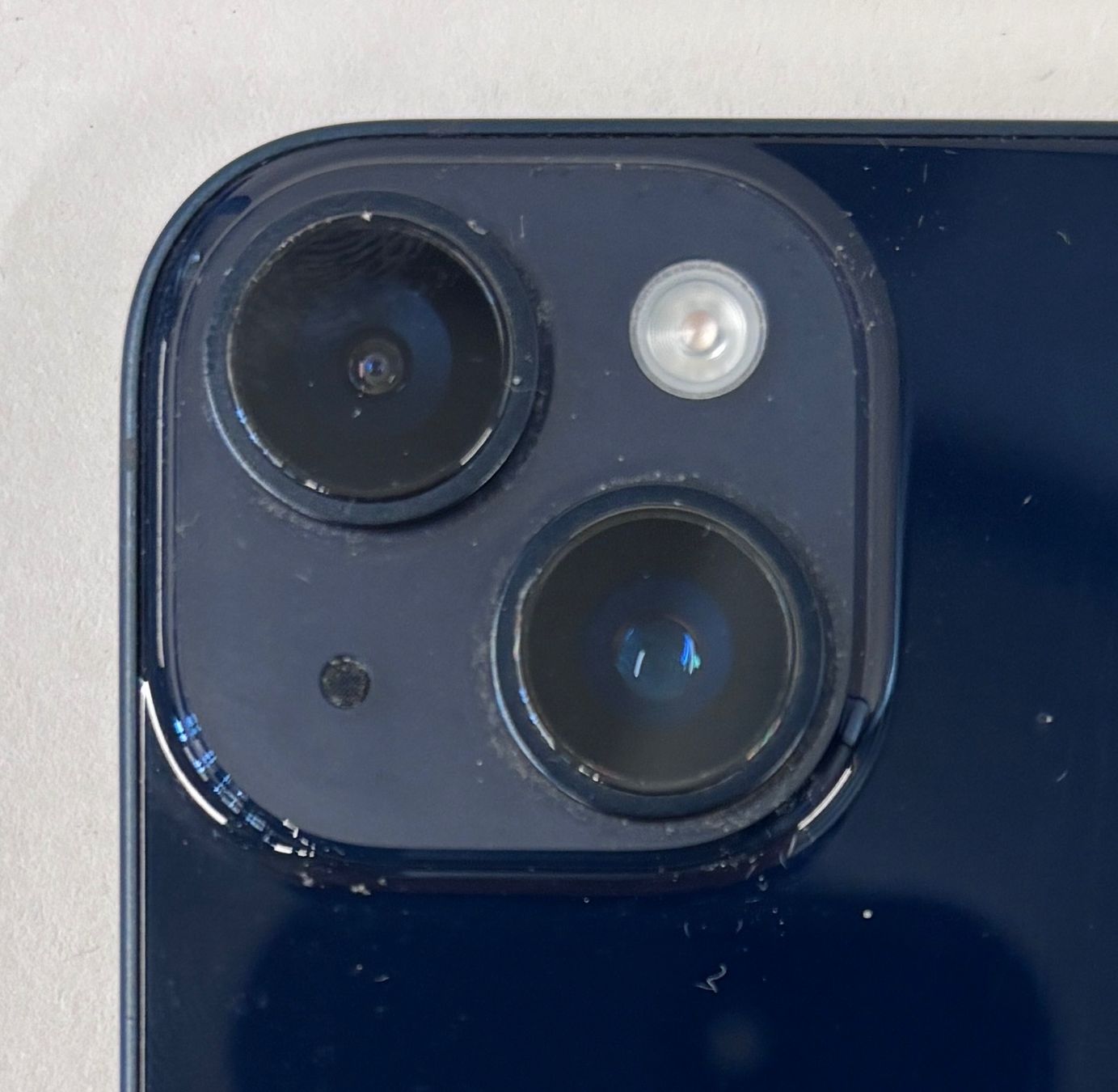 Apple Telefoni cellulari / Smartphones: Mobiltelefon Apple iPhone 14, 128GB, Mitternacht – Usato da Solothurn venduto da PolizeiktSolothurn 6