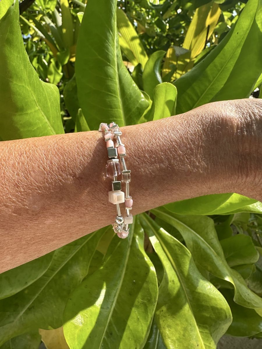 Armbänder & -reifen: Doppelarmband, silber, perlmutt, rosenquarz – Neu und originalverpackt aus Niederglatt ZH von Silberschmuck-design