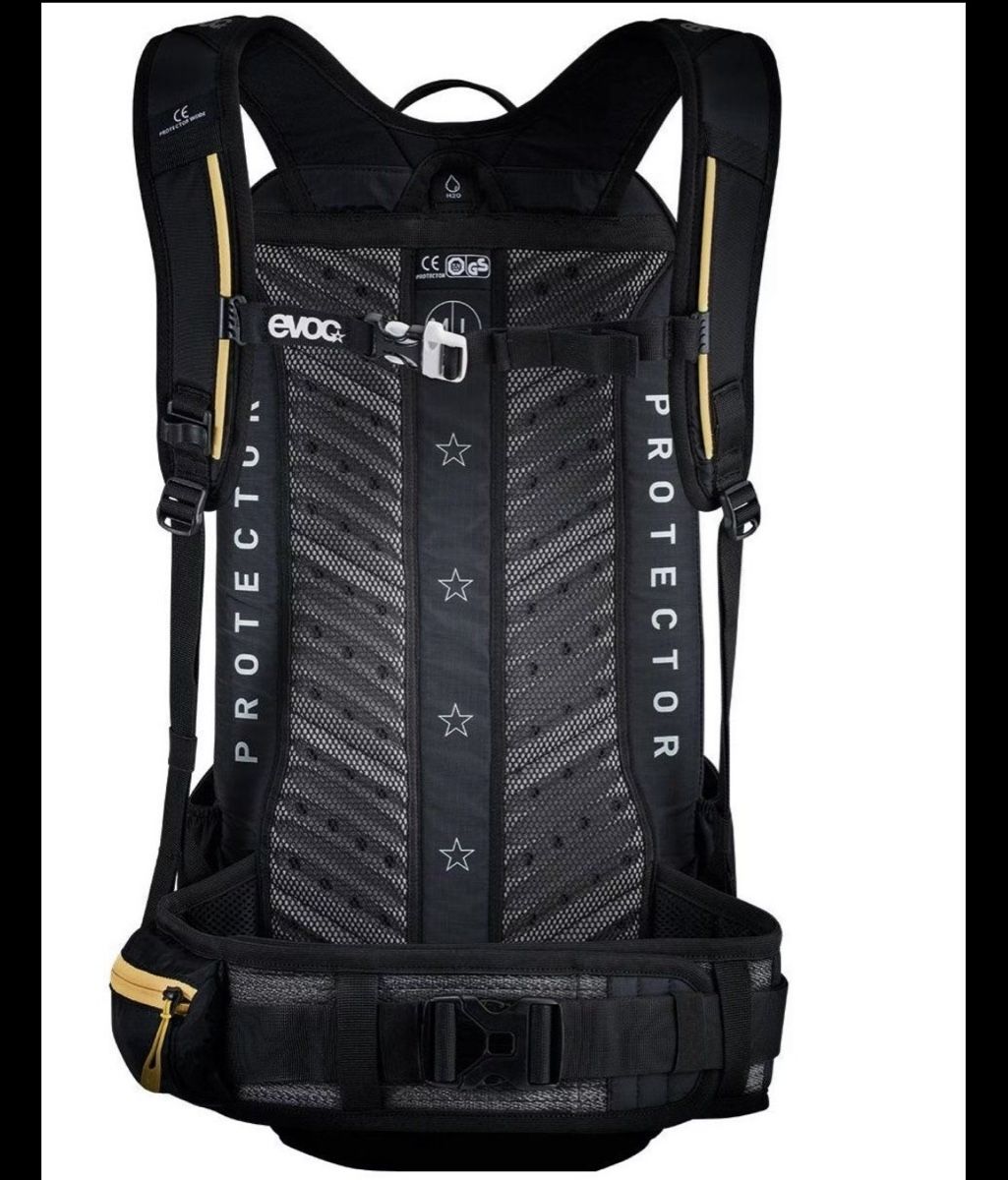 Evoc Zaini: Evoc Backpack Blackline XL – Nuovo (secondo la descrizione) da zürich venduto da silvansoundso 3