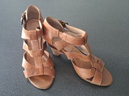 Sandalen mit Absatz Leder Cognacfarben Gr.35