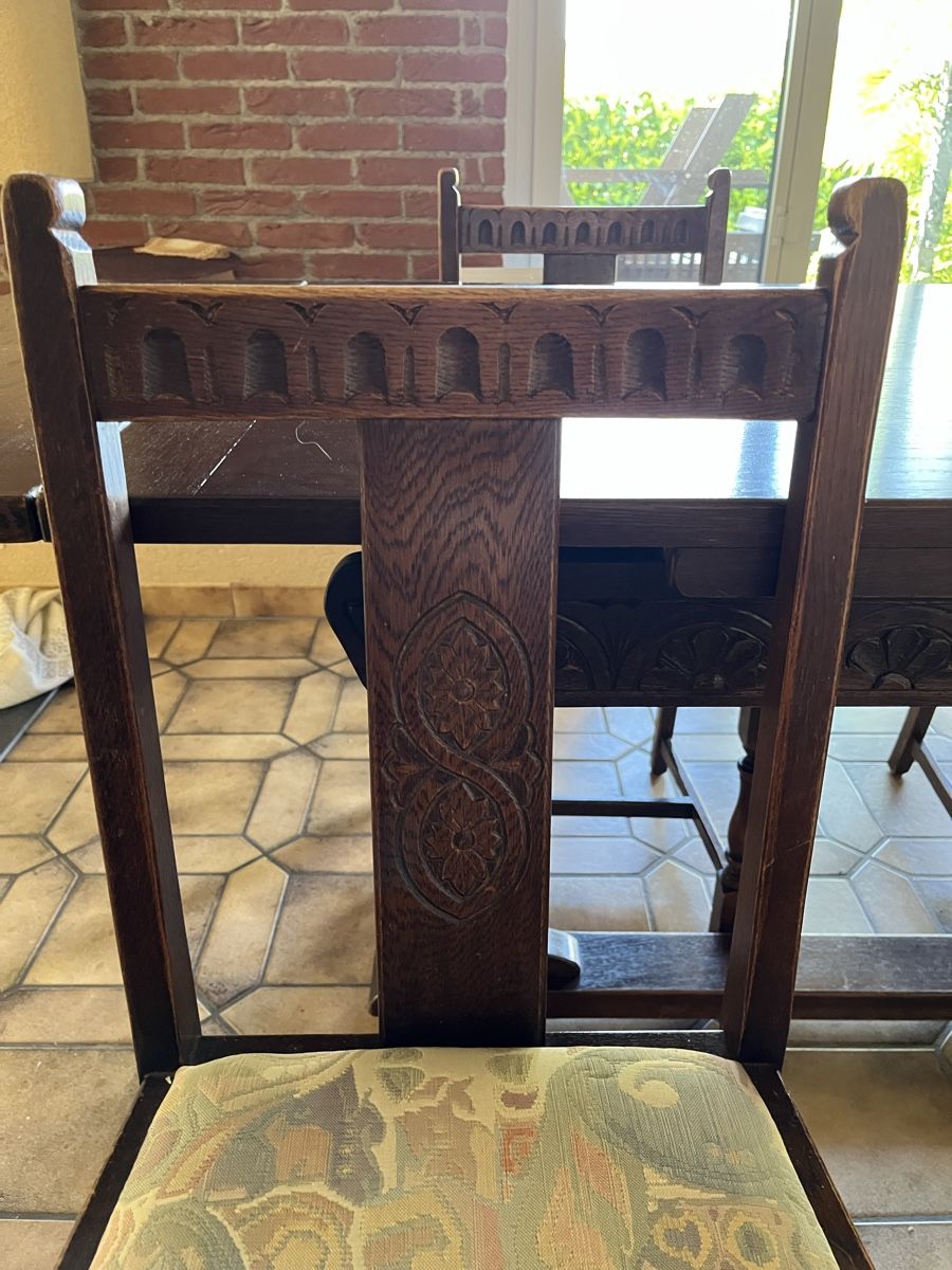 Tavoli: Vintage Tisch Tudor – Usato da Villmergen venduto da Babiwe 2